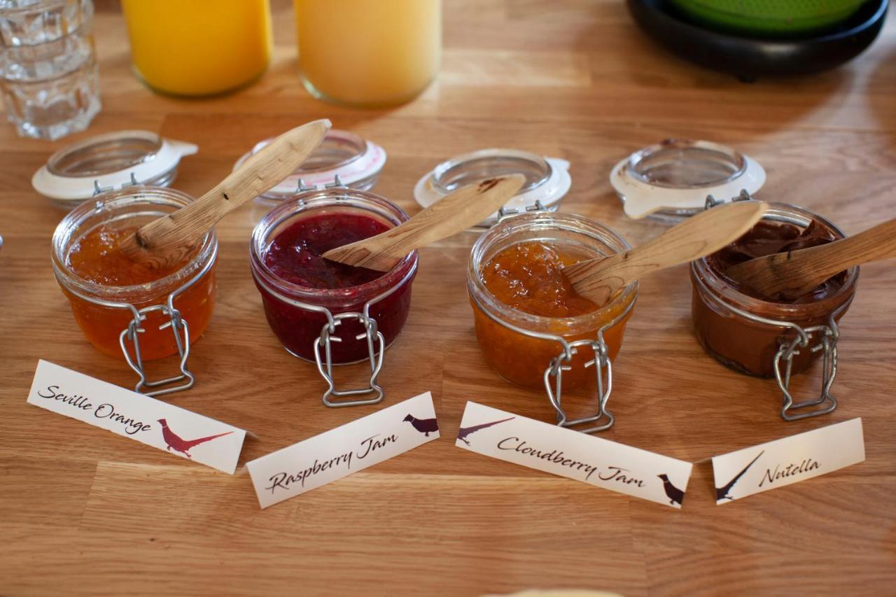 Three Pheasants Boutique Bed And Breakfast Ekeby  Εξωτερικό φωτογραφία